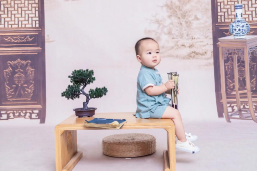 黔东南四个月宝宝可以坐着吗